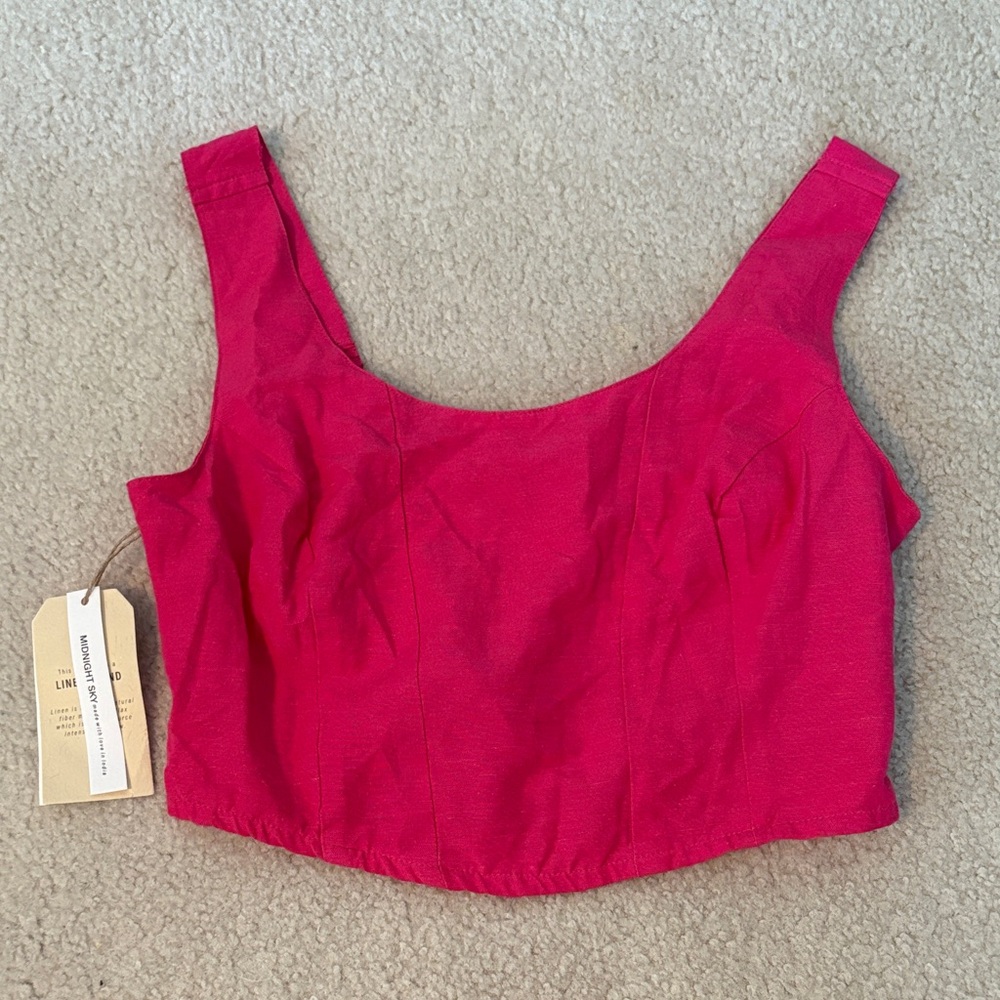 Chic Fuchsia Women's Tank Top